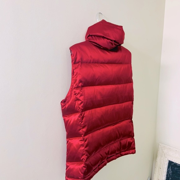 Claret Red Down High Zip Puffer Vest - Picture 4 of 12